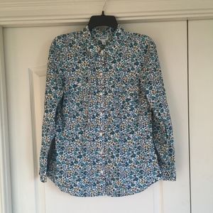 Old Navy size Med button down shirt